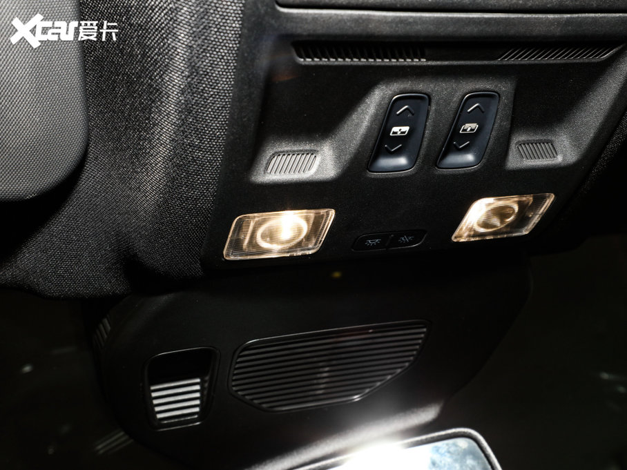 2023JH EcoBoost 245 vST-Line Pro