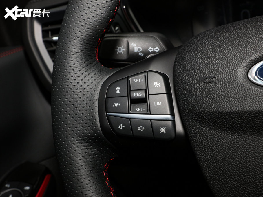 2023JH EcoBoost 245 vST-Line Pro