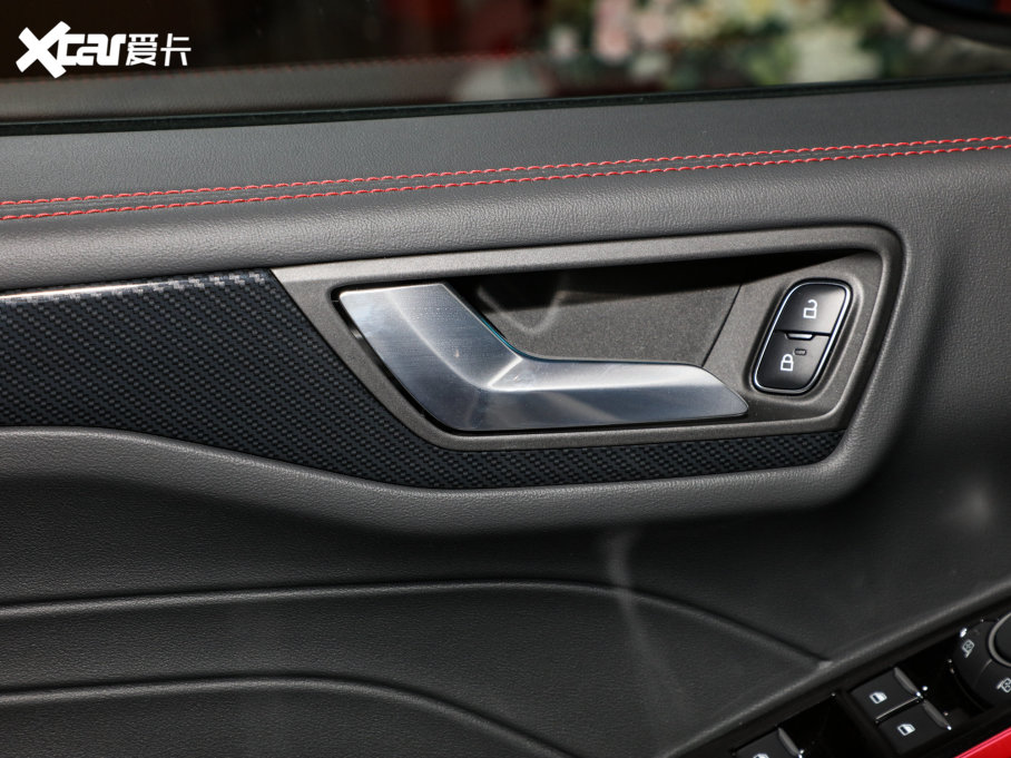 2023JH EcoBoost 245 vST-Line Pro