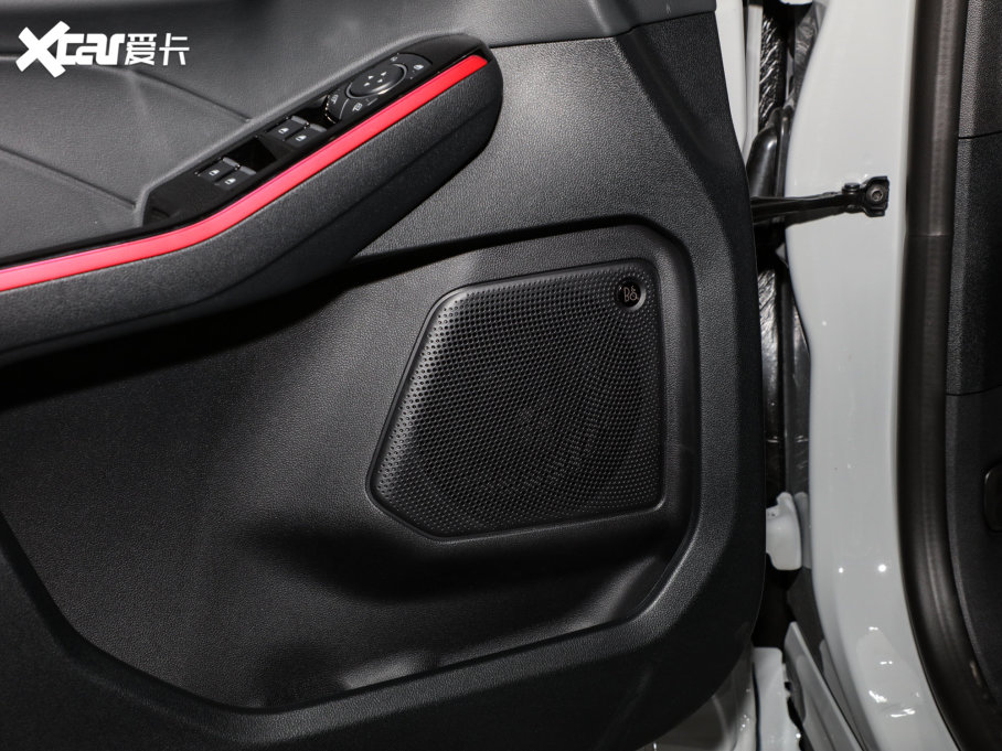 2023JH EcoBoost 245 vST-Line Pro