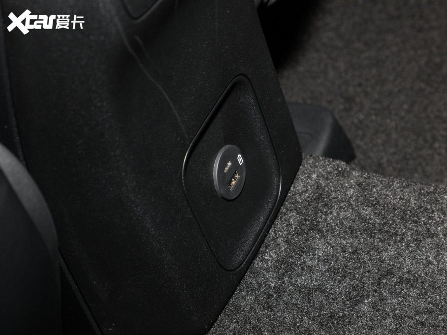 2023JH EcoBoost 245 (q)vST-Line Pro