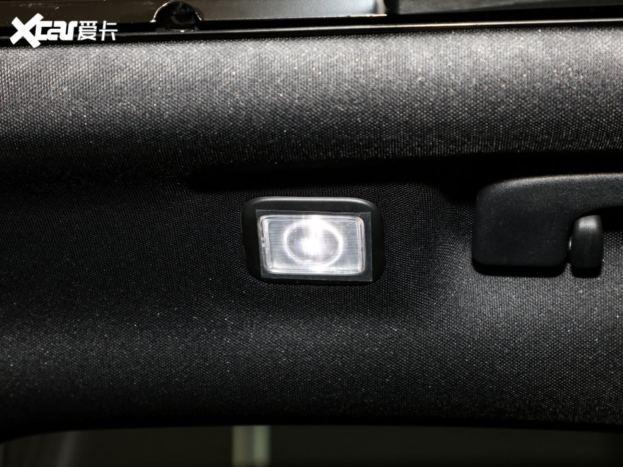 2023JH EcoBoost 245 vST-Line Pro