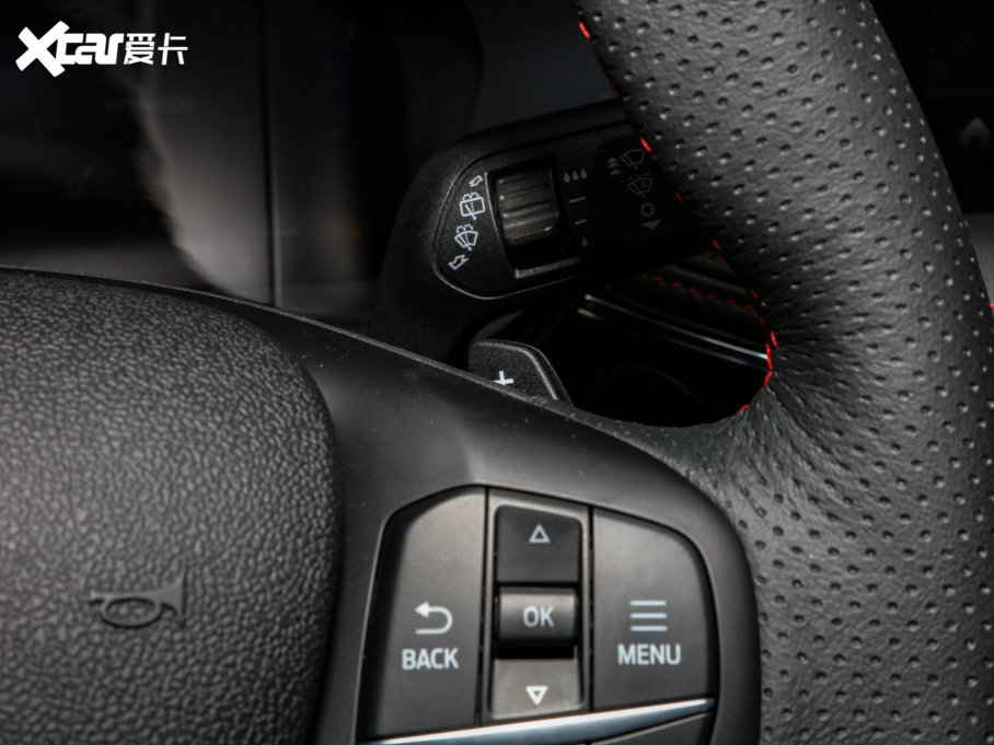 2023JH EcoBoost 245 (q)vST-Line Pro