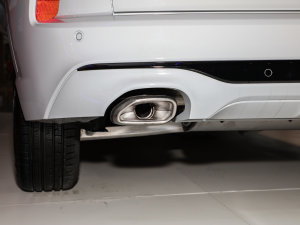 2023EcoBoost 245 vST-Line Pro Ś