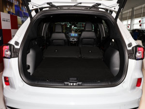 2023EcoBoost 245 vST-Line Pro g