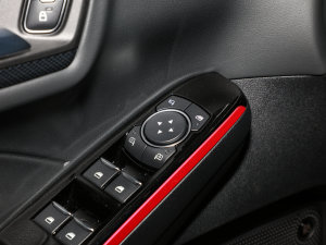 2023EcoBoost 245 vST-Line Pro п؅^