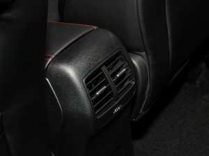 2023EcoBoost 245 vST-Line Pro п؅^