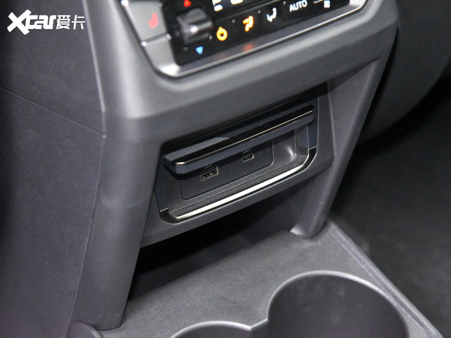 2023J 2023 JL 2.0T EcoBoost E-ST-Line 