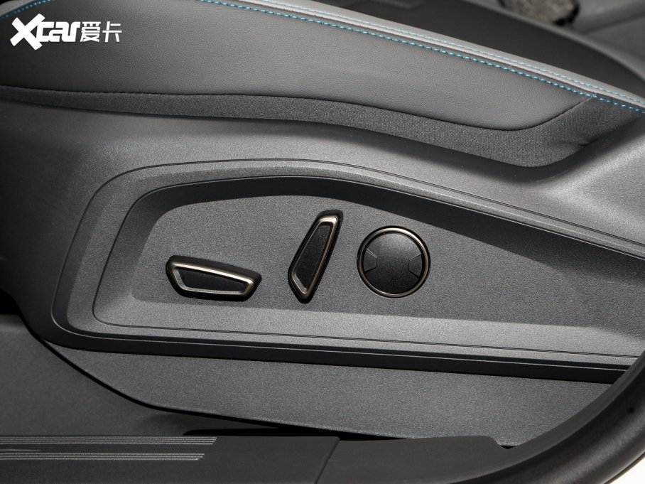 2023J JL 2.0T EcoBoost E-ӃA