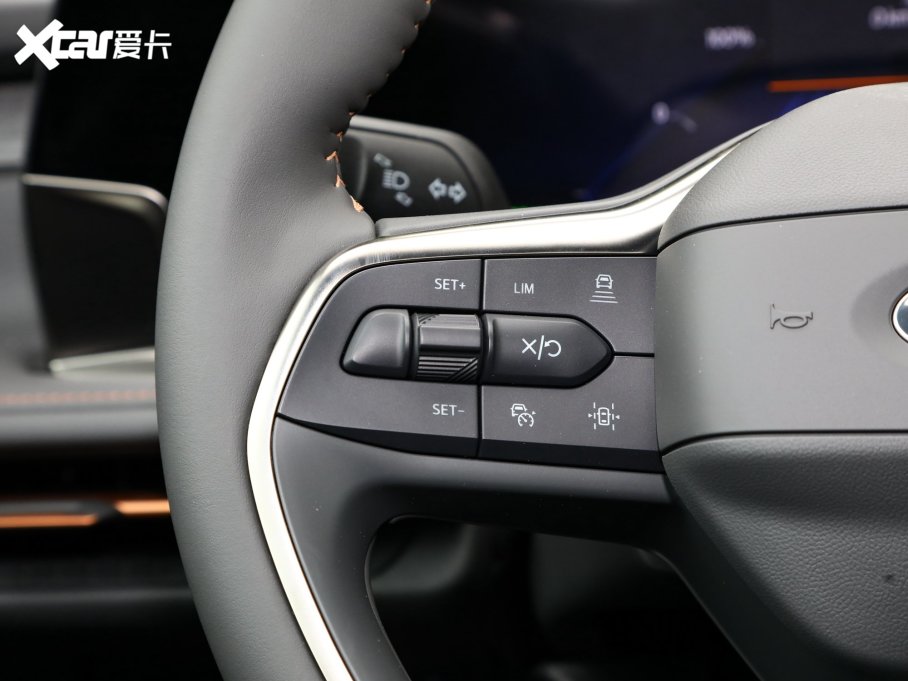 2023J JL 2.0T EcoBoost E-