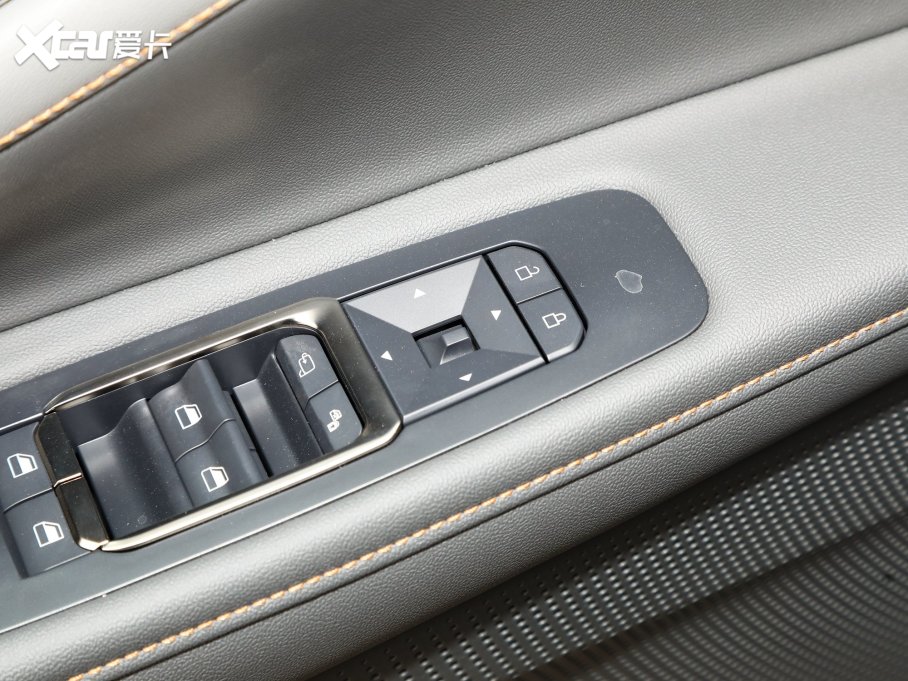 2023J JL 2.0T EcoBoost E-(q)