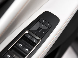 2023JL 2.0T EcoBoost  п؅^