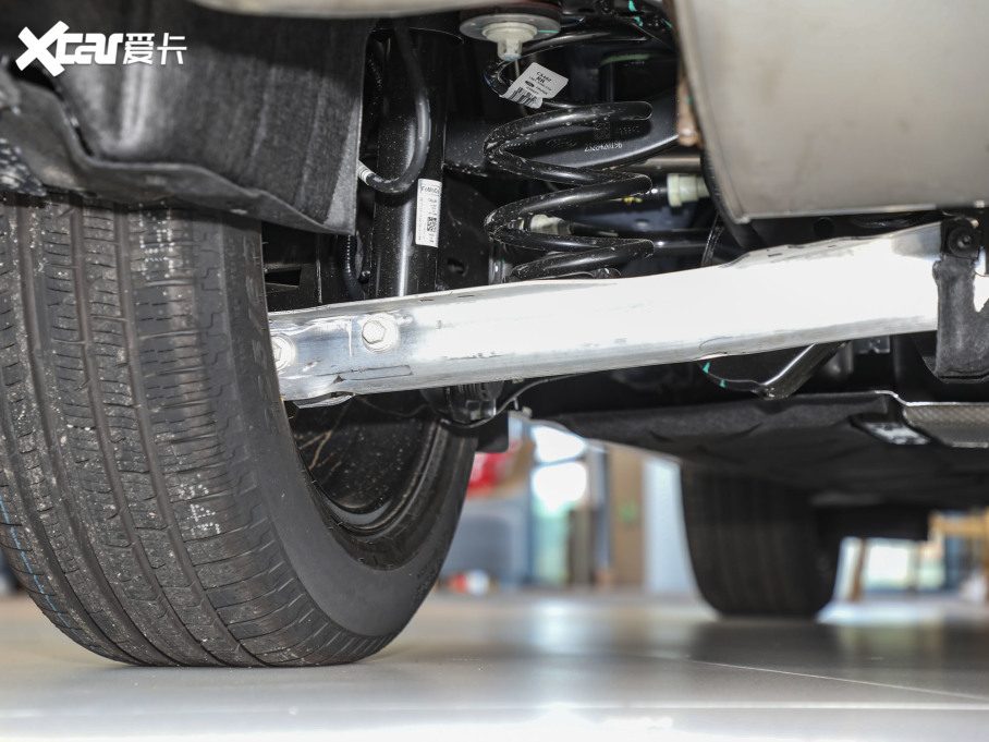 2024JH EcoBoost 245 Խ