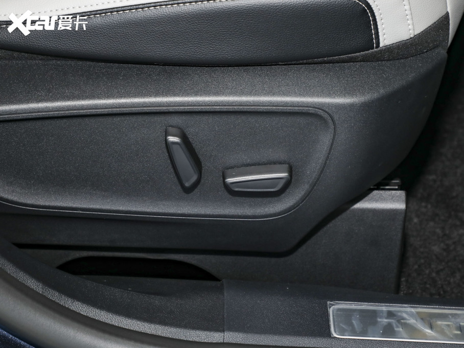 2024JH EcoBoost 245 Խ