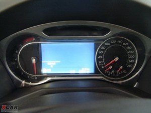 2010款2.3L 自动豪华版 仪表