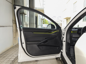 2024E 2.0T EcoBoost \ӰST-Line  п؅^