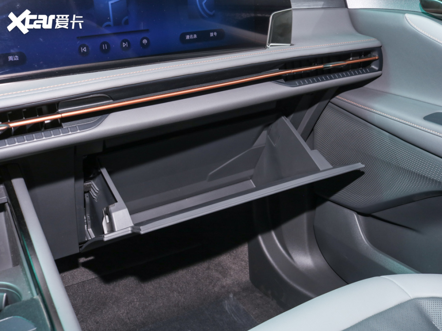 2025J JL 2.0T EcoBoost E