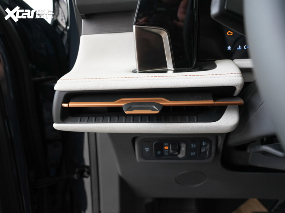 2025J JL 2.0T EcoBoost E