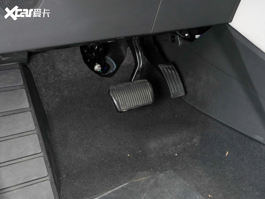 2025J JL 2.0T EcoBoost E