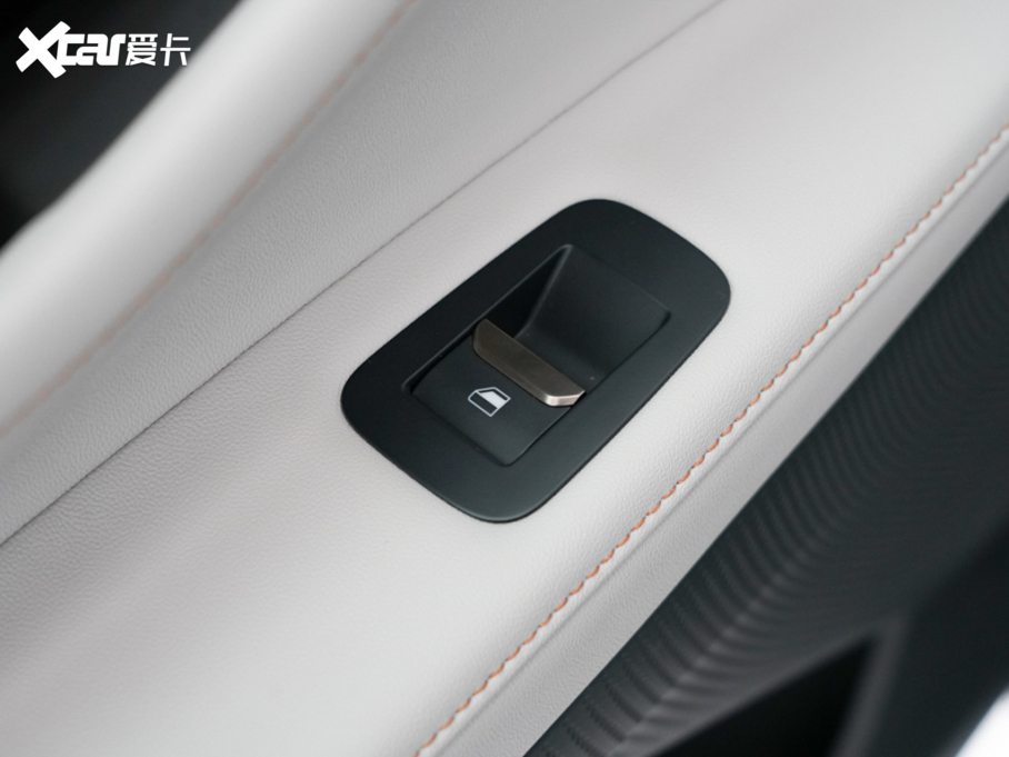 2025J JL 2.0T EcoBoost E