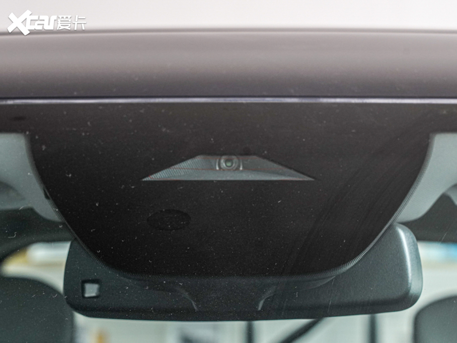 2025J JL 2.0T EcoBoost E(q)