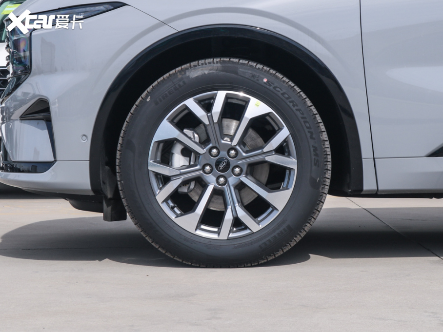 2025J JL 2.0T EcoBoost E