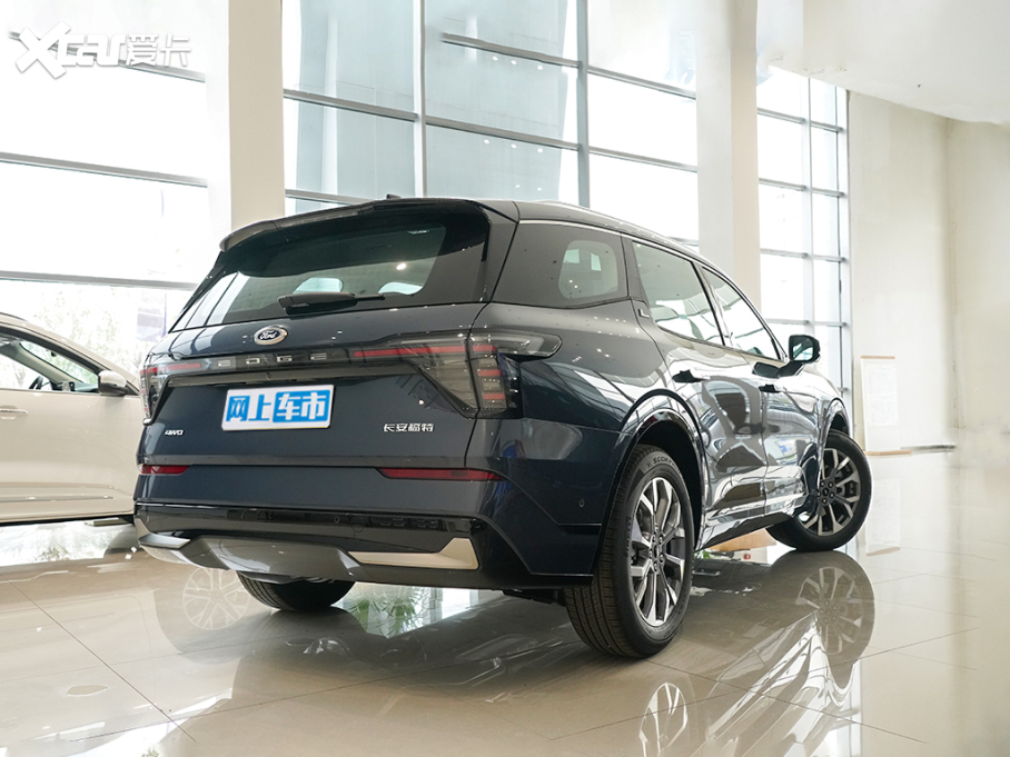 2025J JL 2.0T EcoBoost E(q)