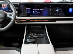 2025JL 2.0T EcoBoost E п؅^