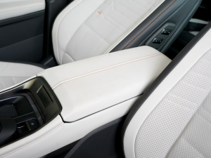 2025JL 2.0T EcoBoost E п؅^