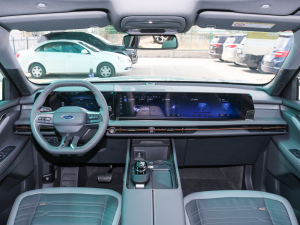 2025JL 2.0T EcoBoost E п؅^