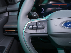 2025JL 2.0T EcoBoost E п؅^