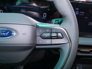 2025JL 2.0T EcoBoost E п؅^