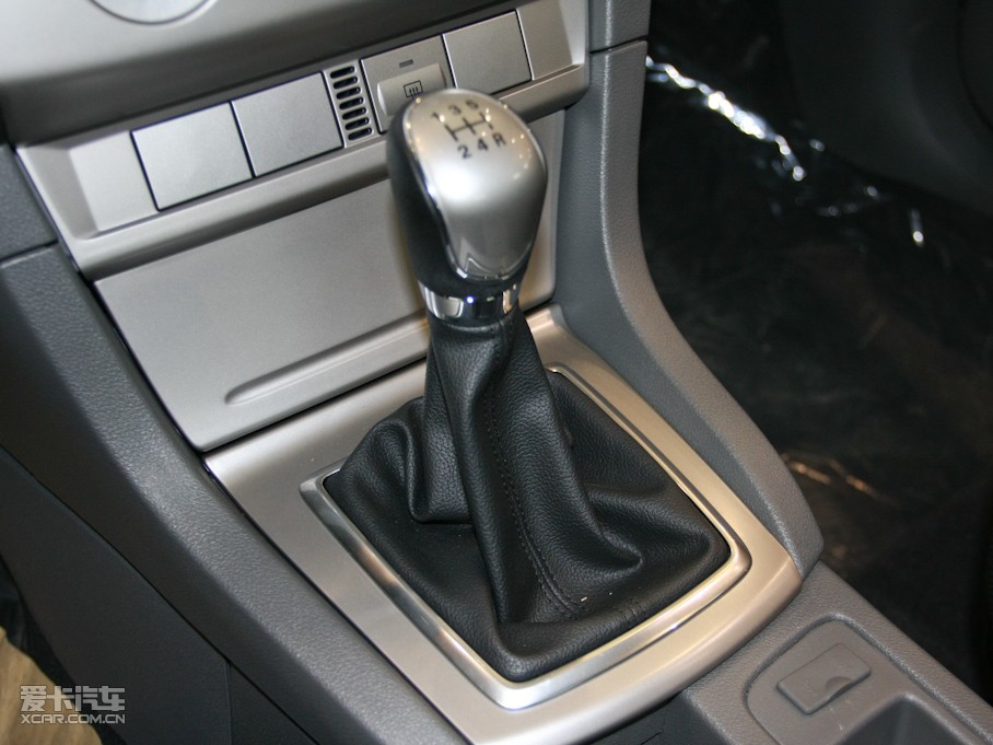 2011(jng)丣˹Ɏ 1.8L քm