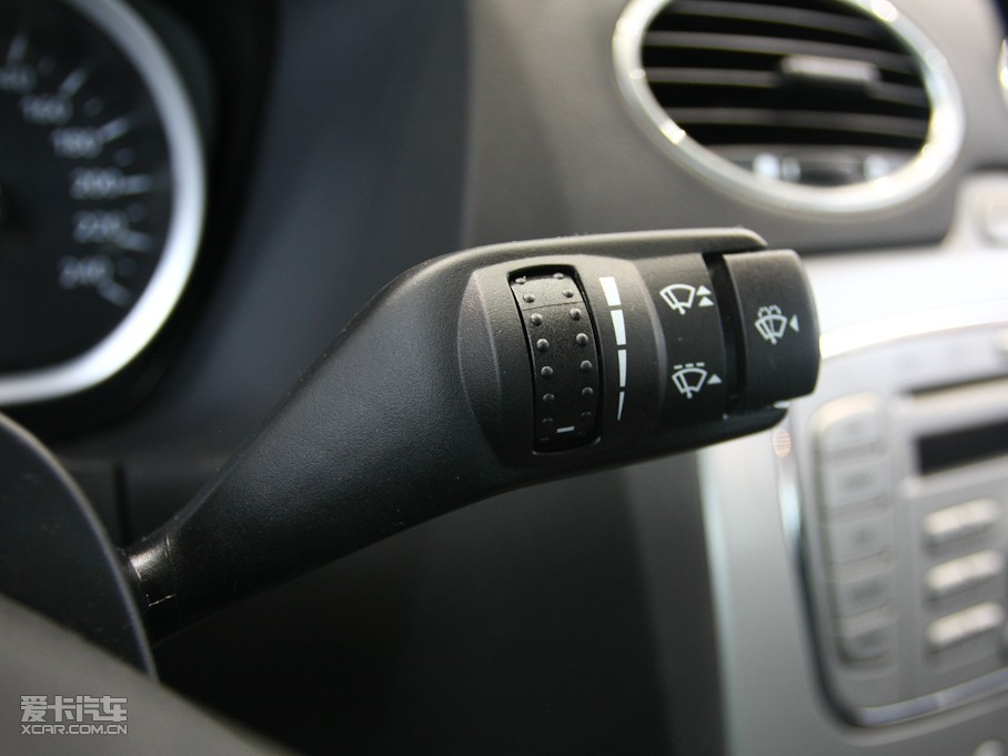 2011丣˹Ɏ 1.8L քm