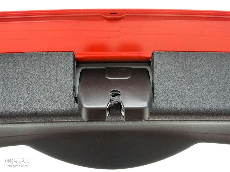 2011丣˹Ɏ 2.0L Ԅ\Ӱ