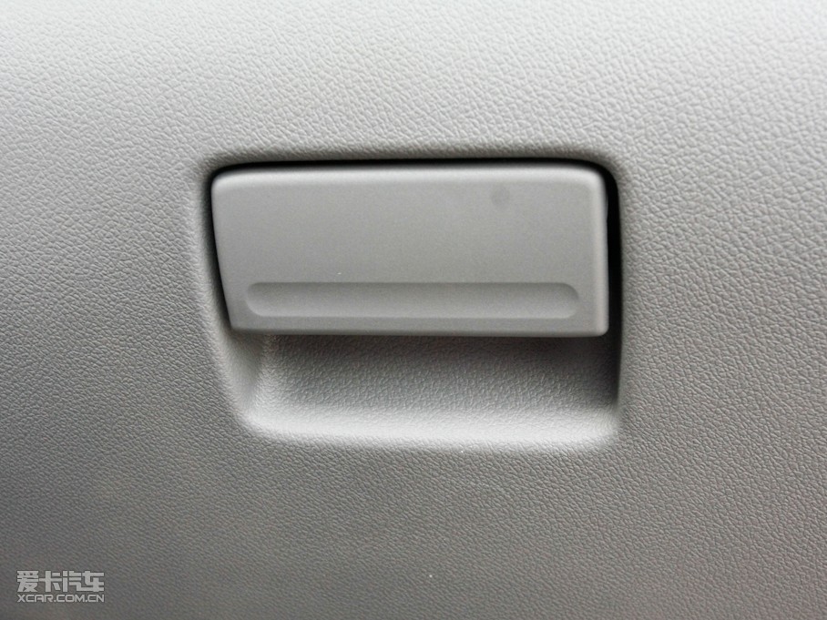 2011(jng)丣˹Ɏ 2.0L Ԅ\Ӱ