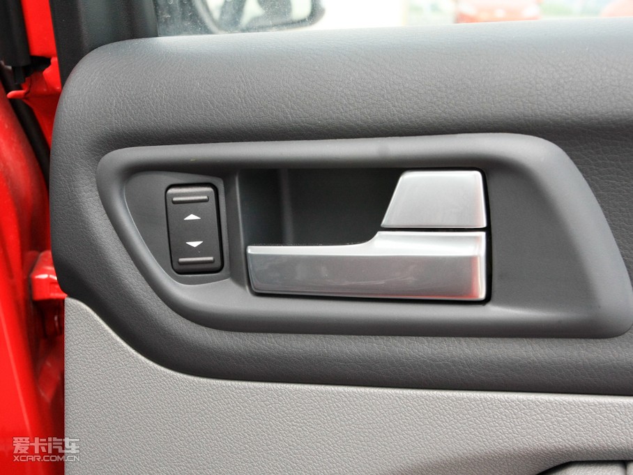 2011丣˹Ɏ 2.0L Ԅ\Ӱ