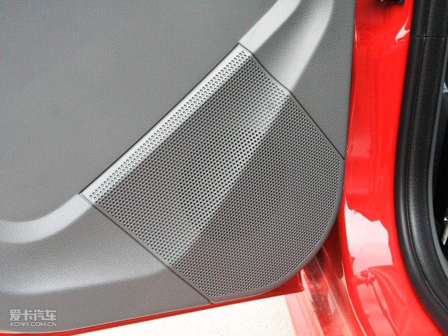 2011丣˹Ɏ 2.0L Ԅ\Ӱ