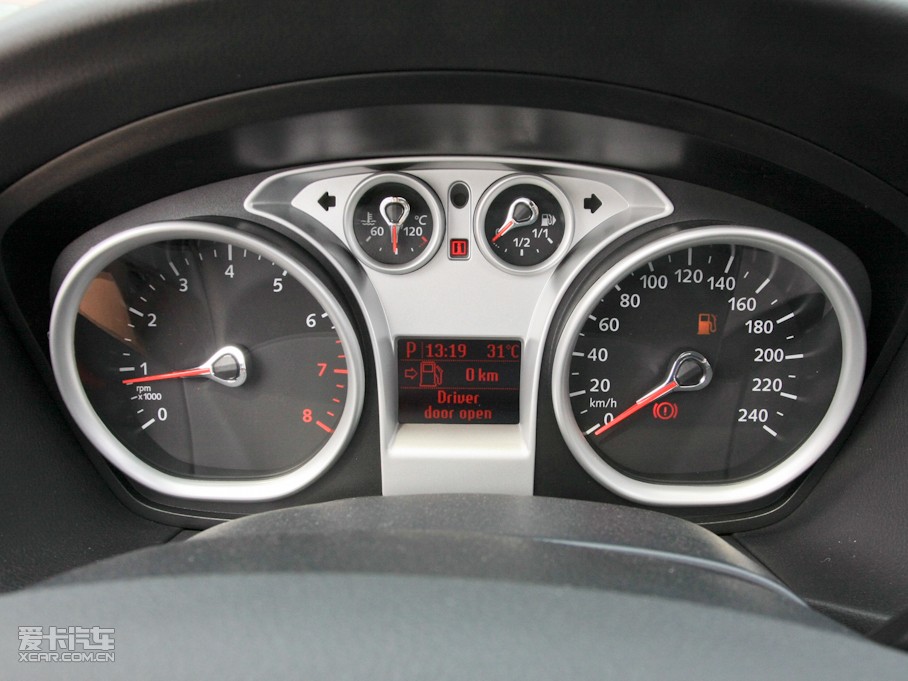 2011丣˹Ɏ 2.0L Ԅ\Ӱ