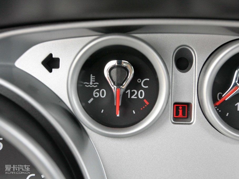 2011丣˹Ɏ 2.0L Ԅ\Ӱ