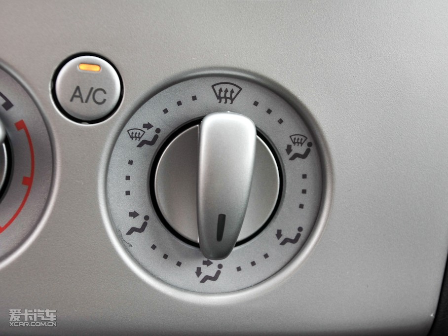 2011丣˹Ɏ 1.8L քӽ