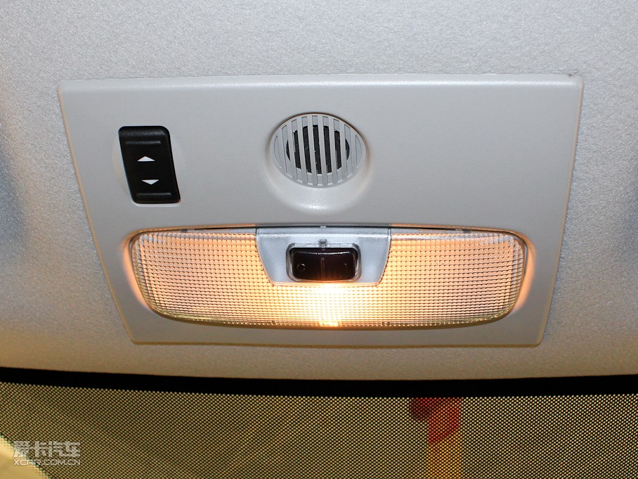 2011丣˹Ɏ 1.8L քm