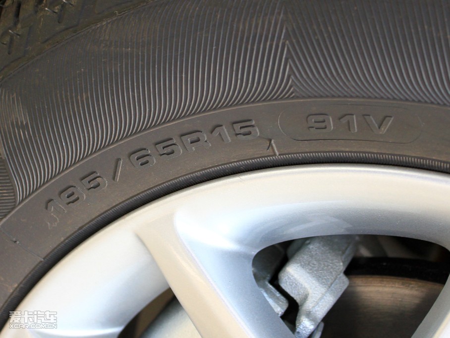 2011丣˹Ɏ 1.8L քm