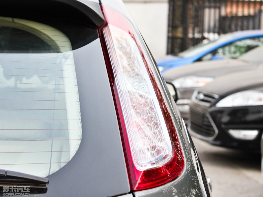 2011(jng)丣˹Ɏ 1.8L Ԅ(dng)r(sh)а