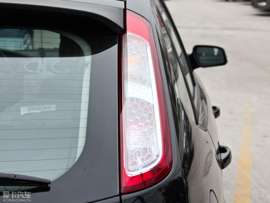 2011丣˹Ɏ 1.8L քm