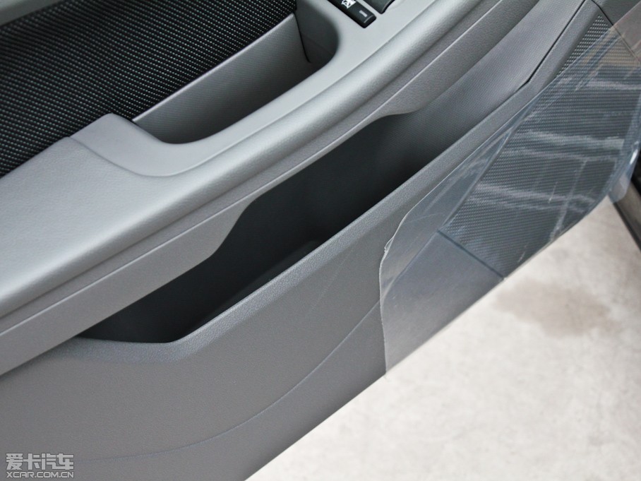 2011丣˹Ɏ 1.8L քm