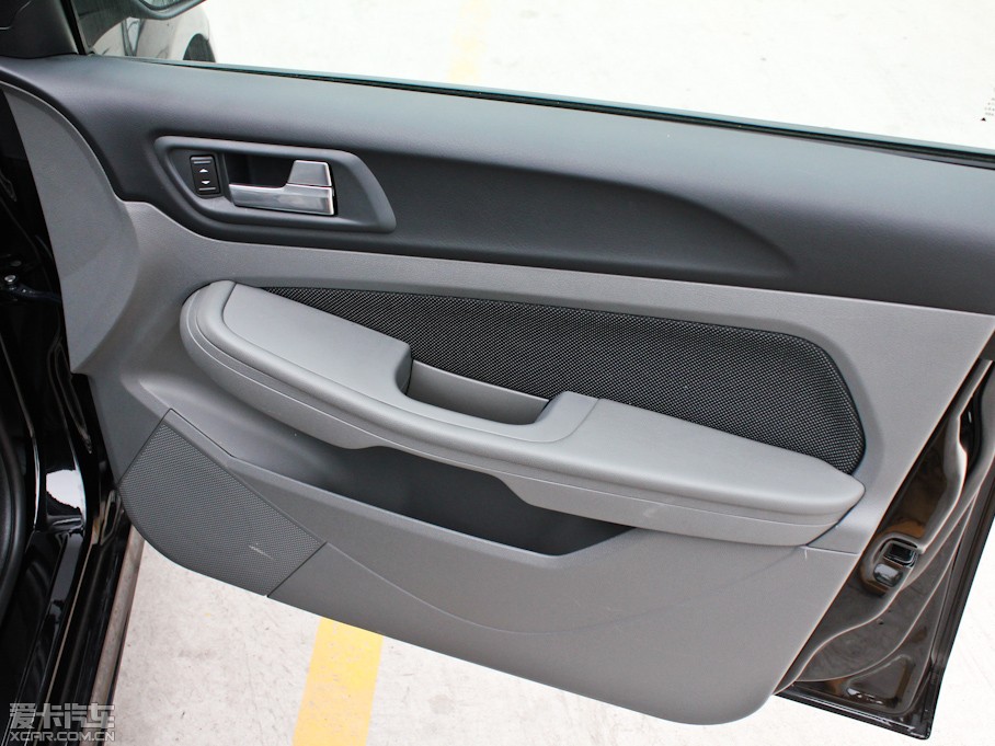 2011(jng)˹Ɏ 1.8L քm