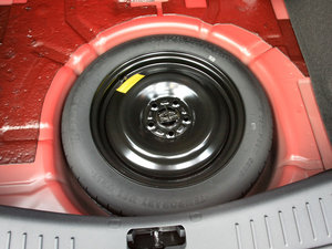 2011款2.0L 自动运动版 备胎
