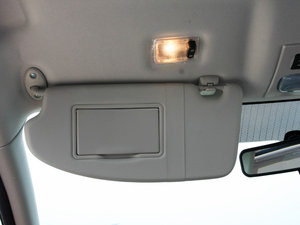 2011款2.0L 自动运动版 空间座椅