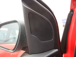 2011款2.0L 自动运动版 空间座椅